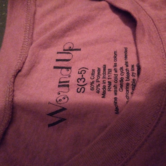 T-shirt - Picture 2 of 2